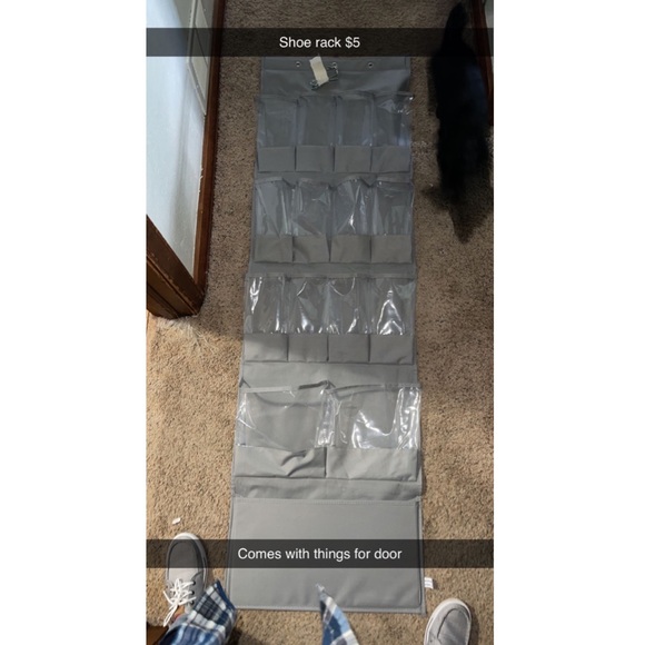 Door shows holder